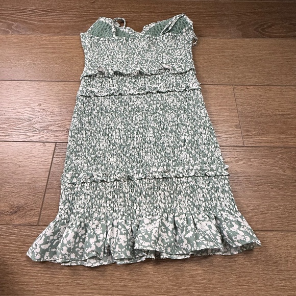Abercrombie and Fitch Women's Green Floral Smocked Mini Dress, Wedding, Party S - Picture 2 of 12